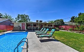 Vintage Las Vegas Oasis Less Than 3 Mi To The Strip!